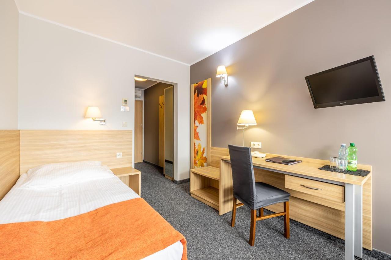 Hotel Lesny Μπιάλιστοκ Εξωτερικό φωτογραφία