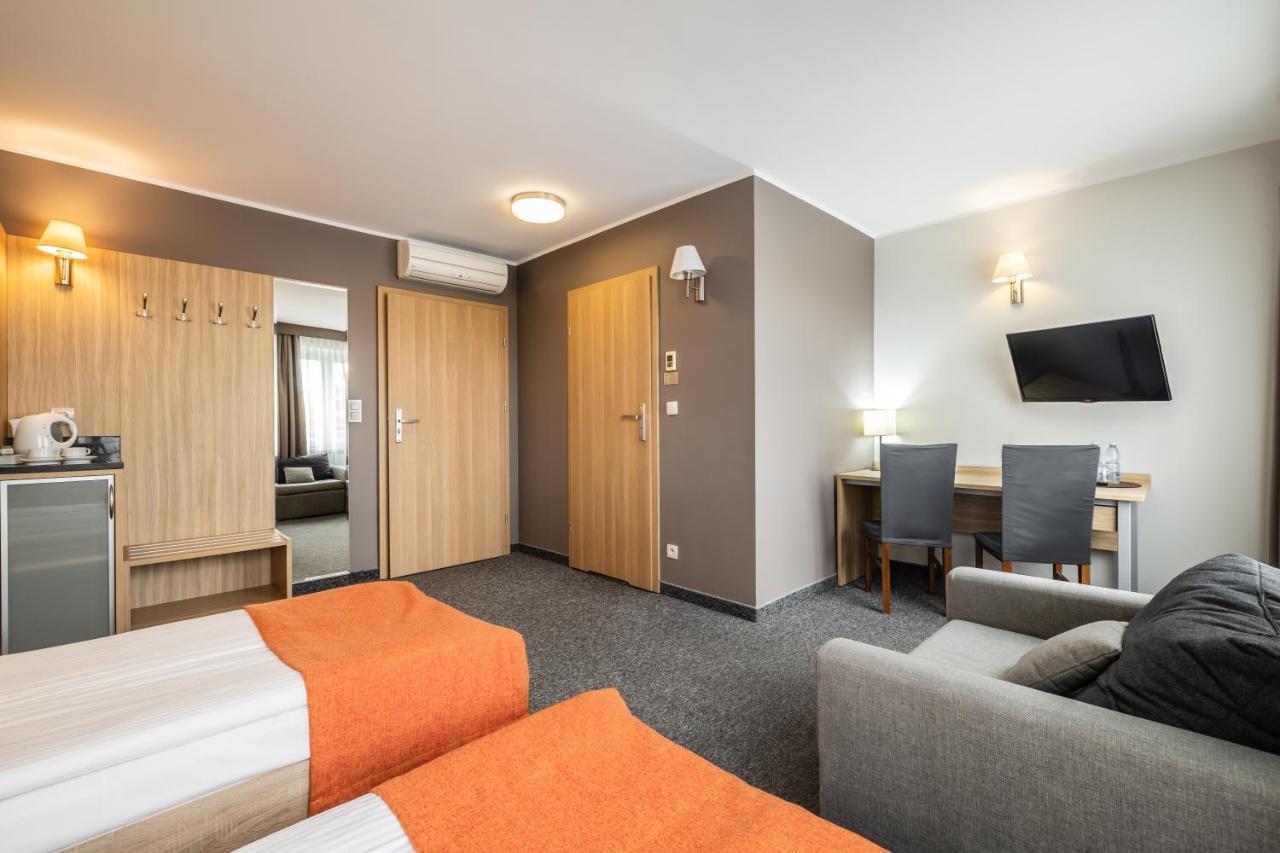 Hotel Lesny Μπιάλιστοκ Εξωτερικό φωτογραφία