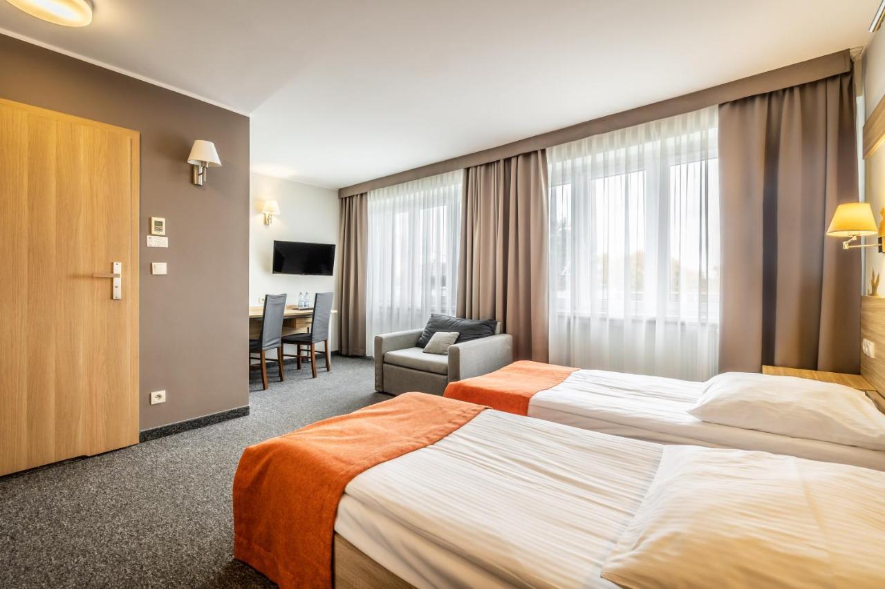 Hotel Lesny Μπιάλιστοκ Εξωτερικό φωτογραφία