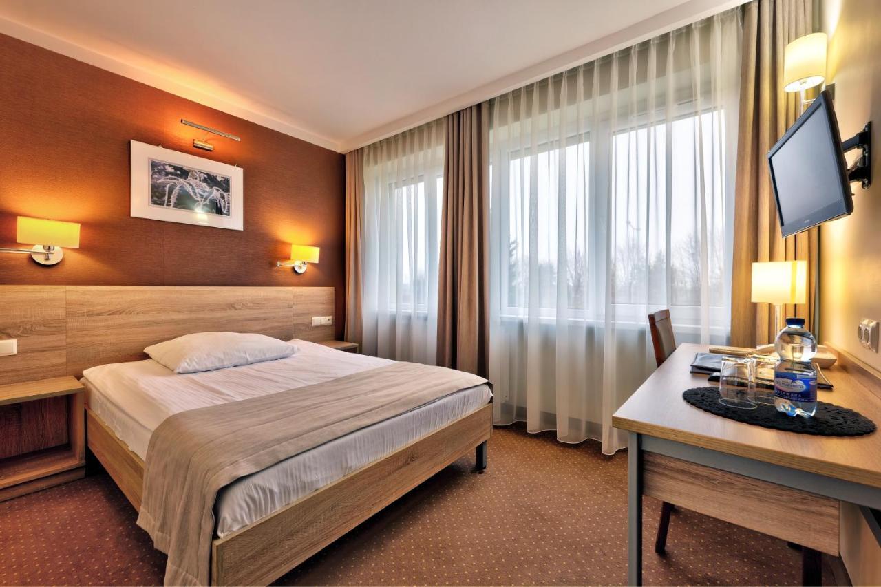 Hotel Lesny Μπιάλιστοκ Εξωτερικό φωτογραφία