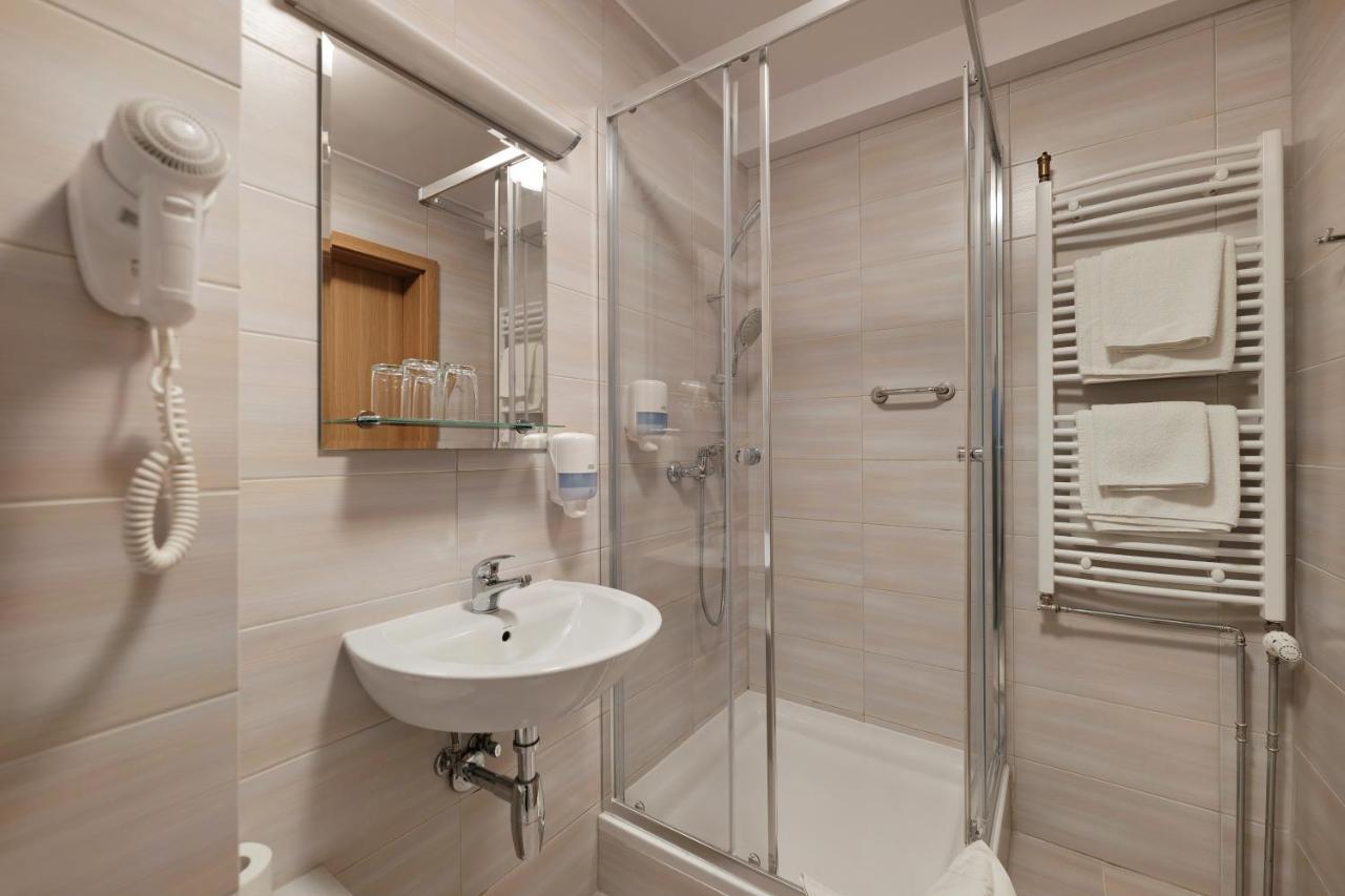 Hotel Lesny Μπιάλιστοκ Εξωτερικό φωτογραφία